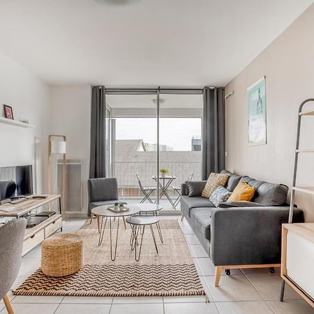 Le First By Cocoonr Apartment Nantes Bagian luar foto